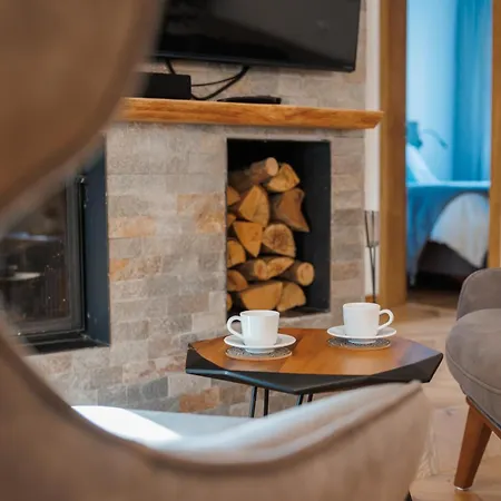 Aqua Thermal בניה