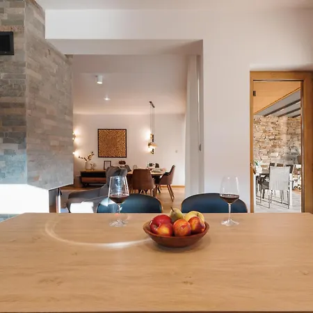 Луксозна вила Aqua Thermal *