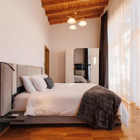 Aqua Thermal Луксозна вила Баня