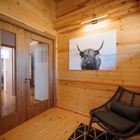 Aqua Thermal Луксозна вила Баня