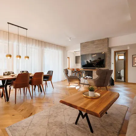 וילה Aqua Thermal בניה